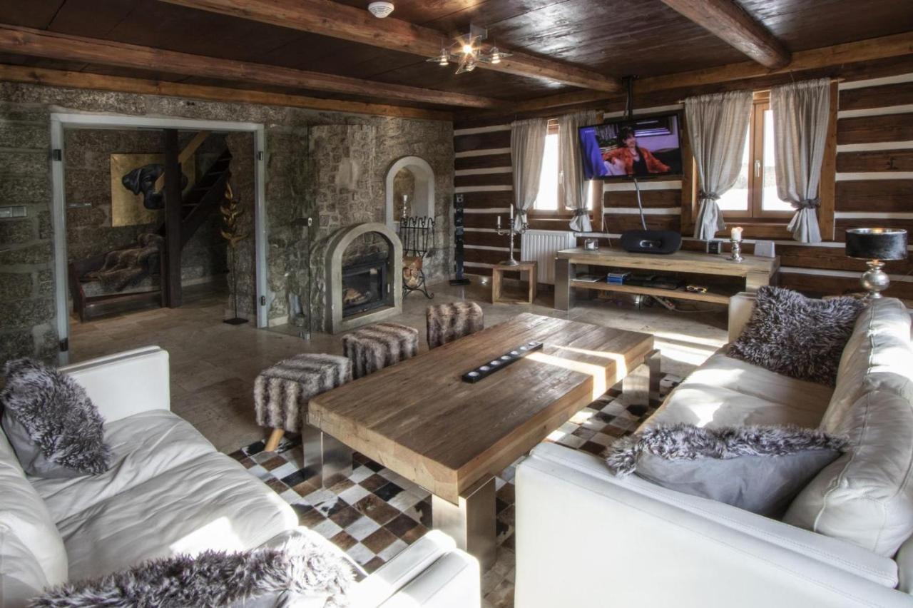 Chalet Joseph Mine Josefuv Dul Exterior photo